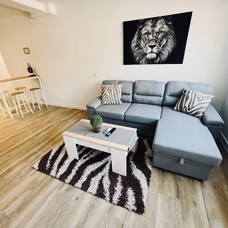 Apto 1 Leones Con Wifi Y Netflix Alcobendas Esterno foto